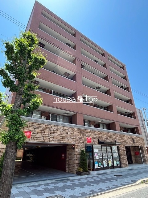 建物外観　オートロック・防犯カメラ完備！日当たりの良いマンションです♪