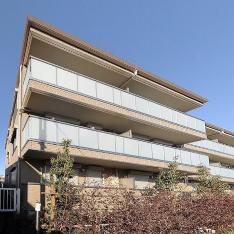 建物外観　2013年築オートロック付アパート！