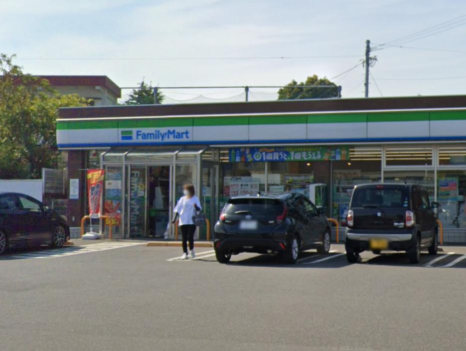 コンビニ　ファミリーマート 畑野立神店（コンビニ）まで762m
