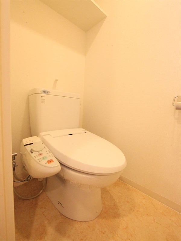 トイレ　シャワー付トイレ