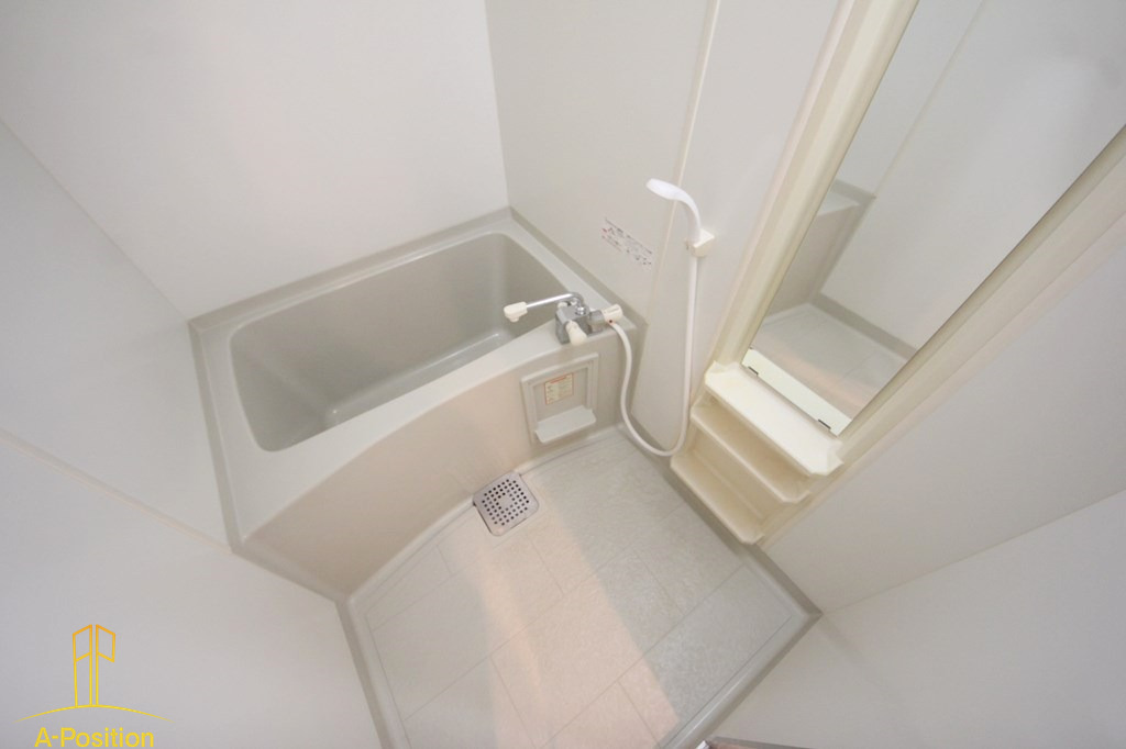 バス・シャワールーム　パウゼ大手前