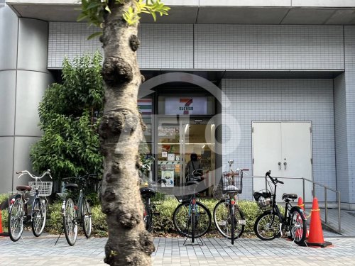 コンビニ　セブン-イレブン SORA新大阪21店（コンビニ）まで200m