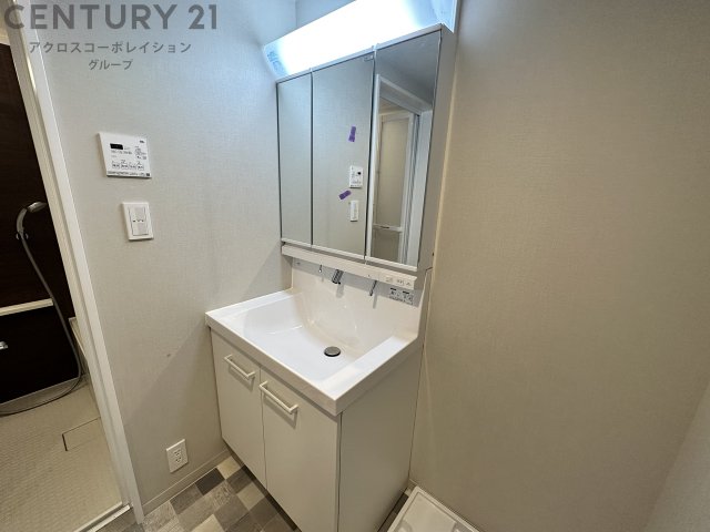 洗面設備　洗髪洗面化粧台付き♪