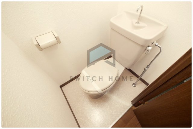 トイレ　清潔感のあるトイレです