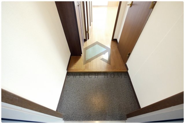 玄関　シンプルで使いやすい玄関です