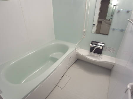 バス・シャワールーム　バス