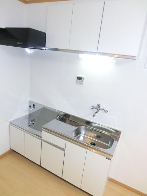 キッチン　※同建物別室　設備施工例です　現況優先