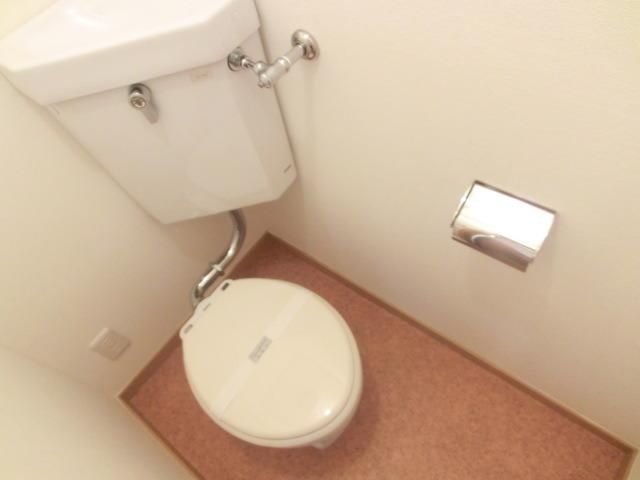 トイレ　※同建物別室　設備施工例です　現況優先