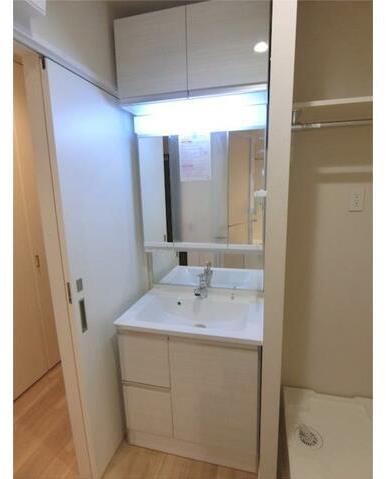 洗面設備　忙しい朝には欠かせない洗面所です♪