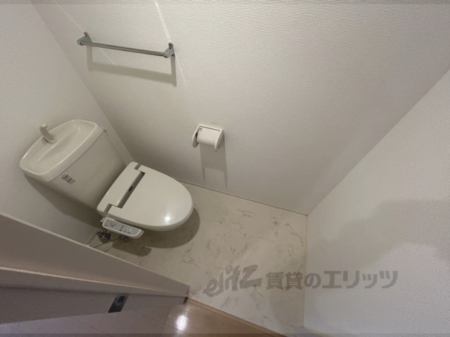 トイレ　ウ