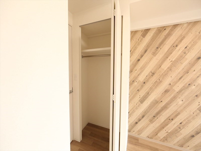 収納　クローゼット（収納充実してます）