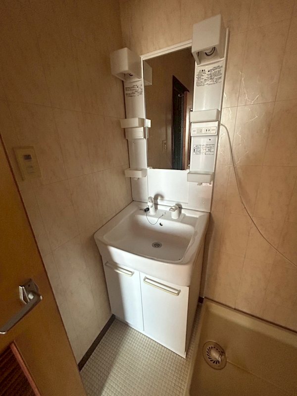 洗面設備　他部屋参照