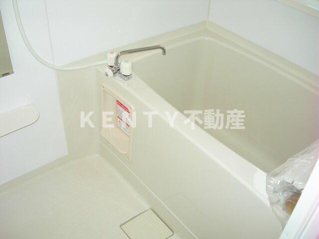 バス・シャワールーム　お風呂です