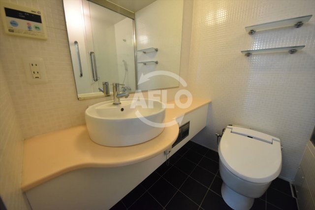 トイレ　ネット伏見町　トイレ