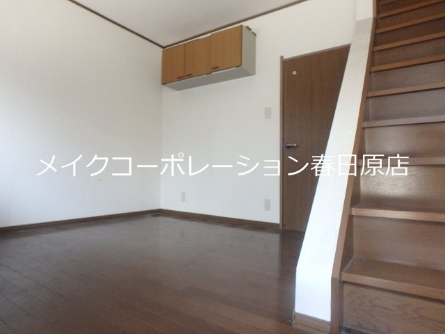 居室・リビング　写真は同型タイプ