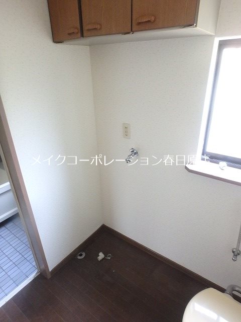 洗面設備　写真は同型タイプ