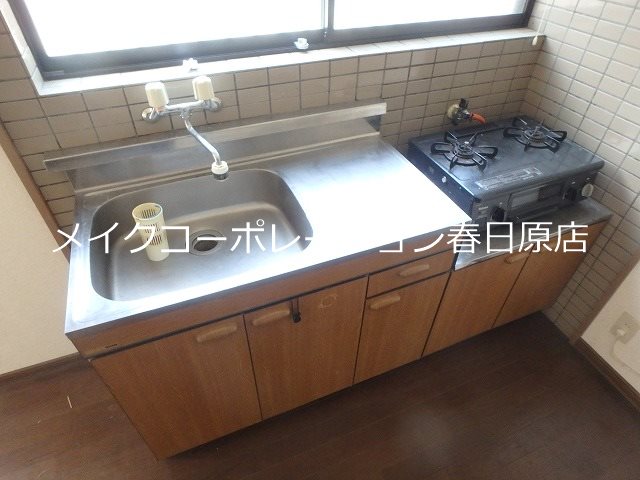 キッチン　写真は同型タイプ