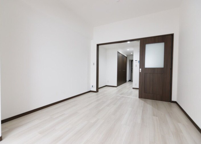 居室・リビング　別号室参考写真