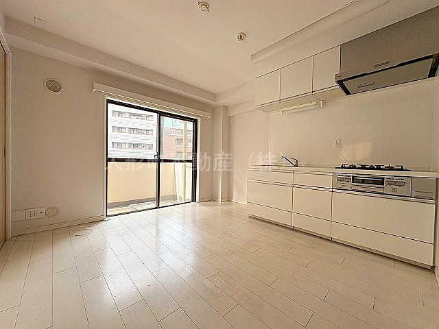 ライオンズマンション箱崎町_内装_0