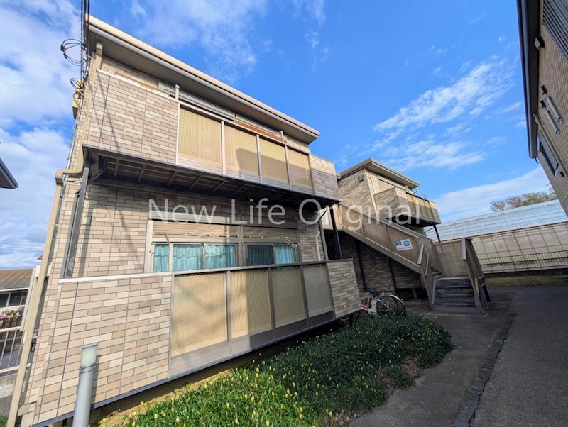 建物外観　建物は耐震耐火に優れたセキスイハイム施工で安心です。