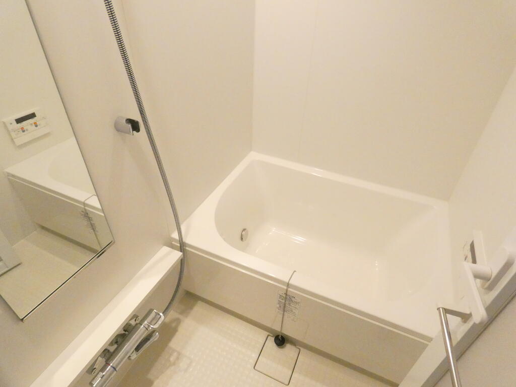 バス・シャワールーム　バス※別部屋参考写真