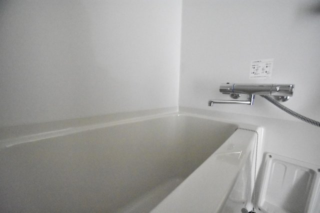 バス・シャワールーム　バスルーム