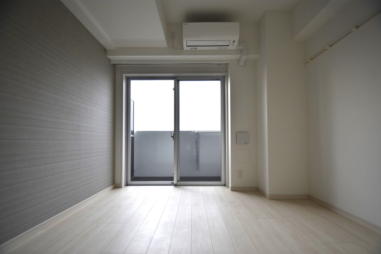 居室・リビング　南西向きのお部屋です