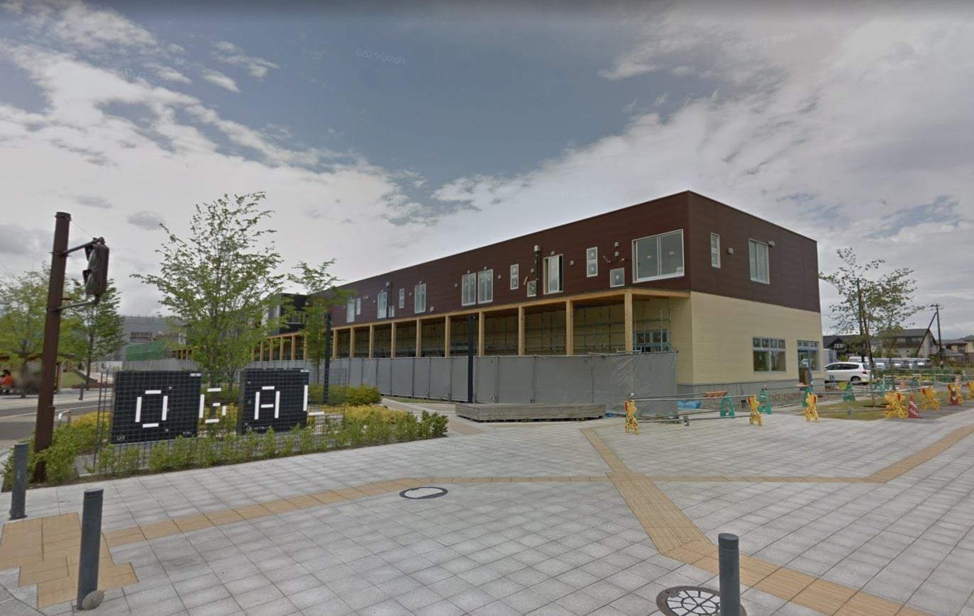 コンビニ　ファミリーマート オガール紫波店（コンビニ）まで655m