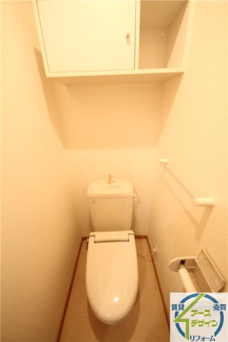 トイレ　類似写真