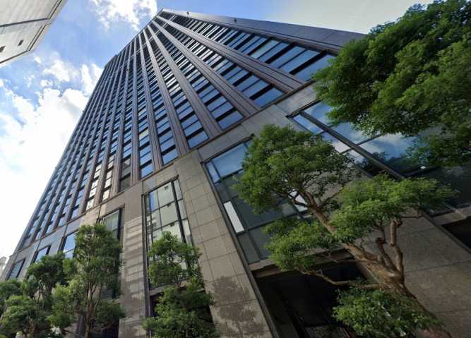 コンビニ　リーベンハウス芝公園ファーストビル店（コンビニ）まで242m