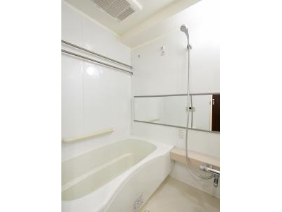 バス・シャワールーム　※こちらの写真は他部屋参考写真です