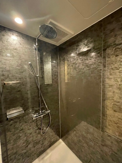 バス・シャワールーム　※同タイプのお部屋