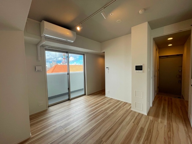 居室・リビング　※同タイプのお部屋