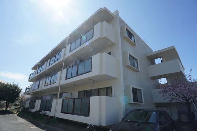 建物外観　人気の鉄筋コンクリート造！マンションタイプのご紹介です♪