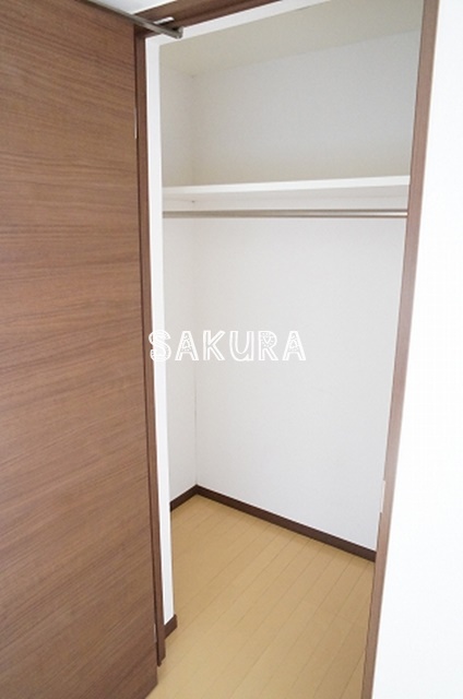 収納　お荷物の多い方でも安心のクローゼット付き♪