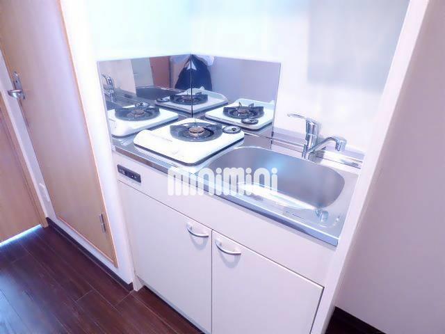 キッチン　広めのシンクで毎日のお料理が楽しくなりますね。