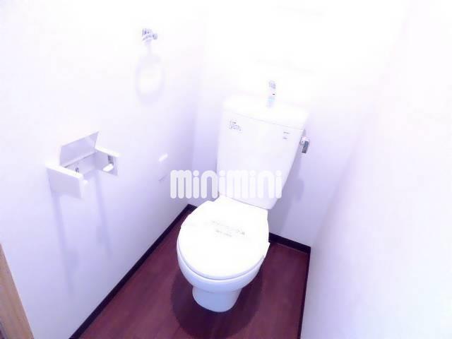 トイレ　清潔感溢れるレストルームです。