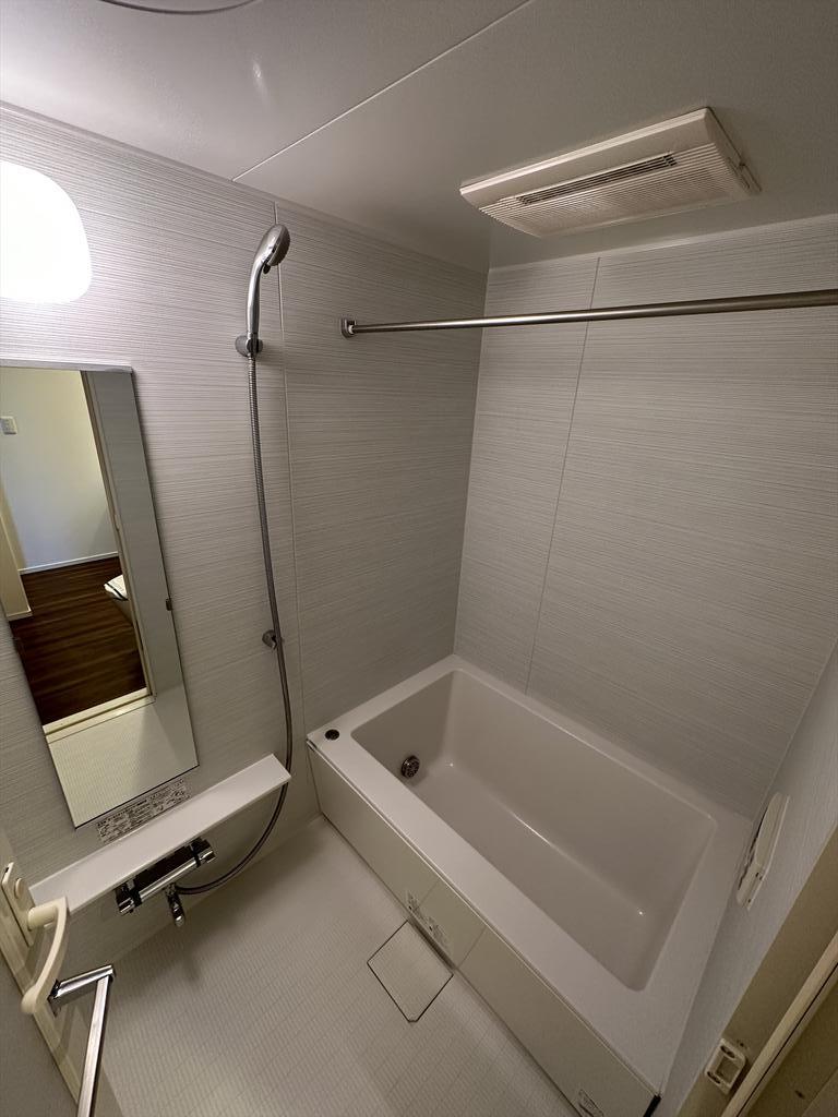 バス・シャワールーム　同マンション別部屋