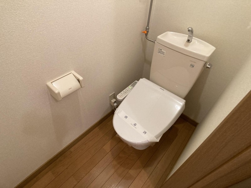 トイレ　トイレ