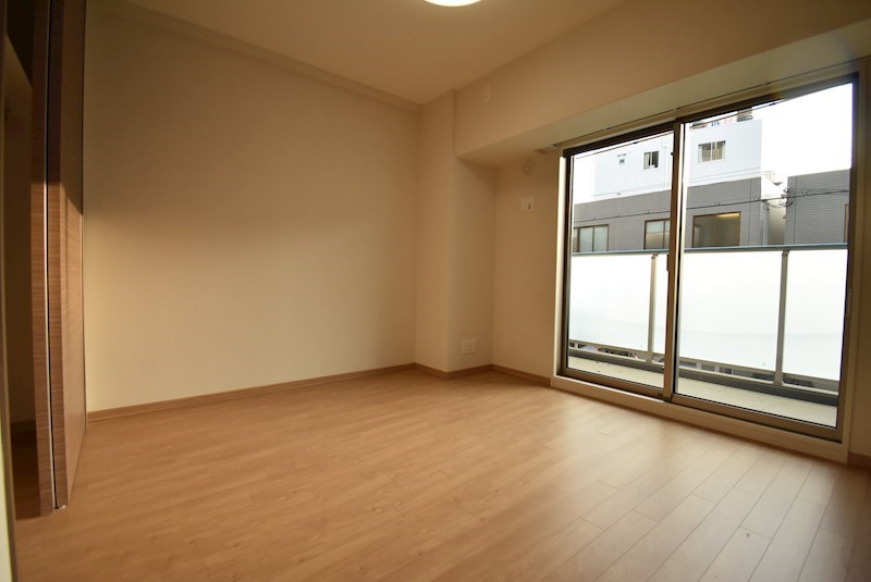 その他部屋・スペース　南向き日当たり良好の洋室