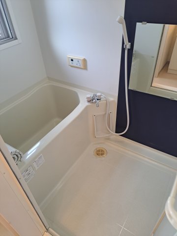 バス・シャワールーム　ゆっくり温まれますよ