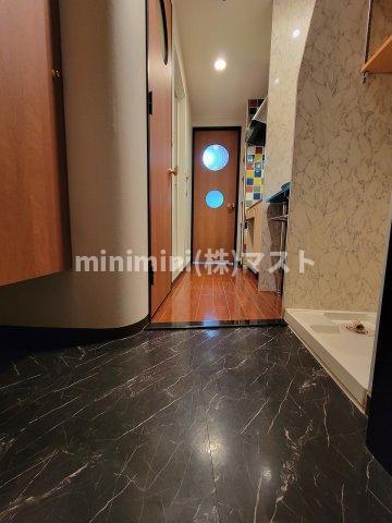 玄関　別部屋参考写真