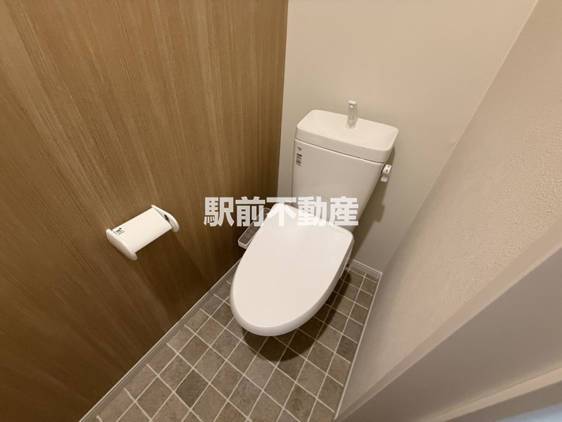 Garage House IIのトイレ写真