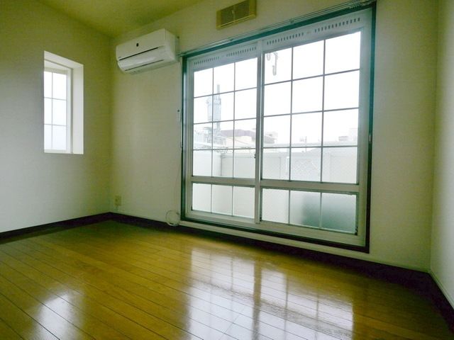 居室・リビング　★明るいリビングです★