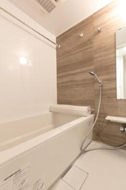 バス・シャワールーム　※写真は同タイプ住戸です。