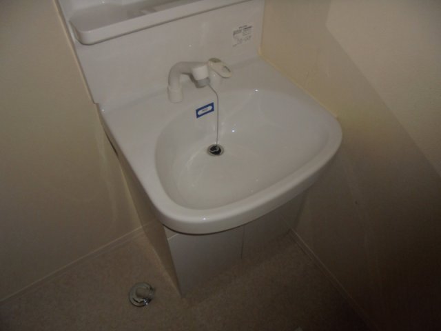 洗面設備　他の部屋の写真です。※現況優先