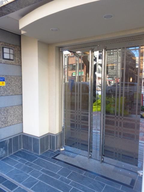 エントランス　エントランス