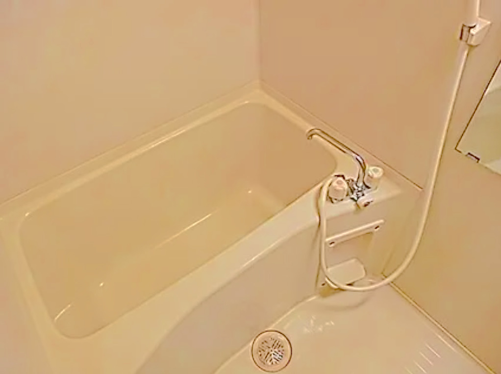 バス・シャワールーム　浴室