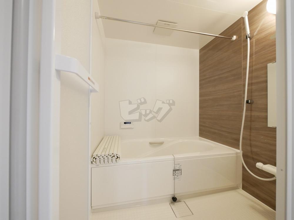 バス・シャワールーム　きれいなお風呂で快適バスタイム♪