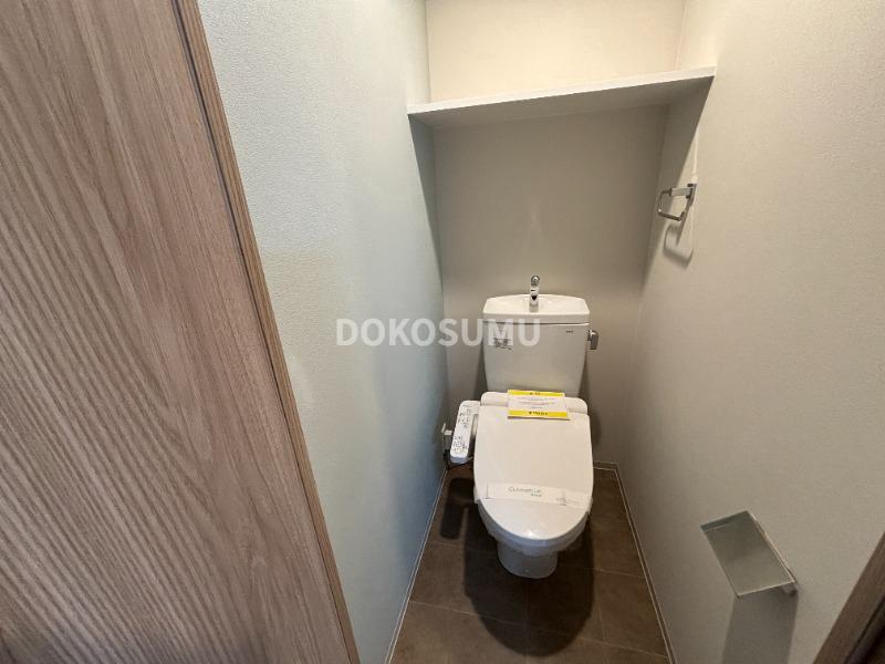 トイレ　毎日使う場所だからこそ、心地よさと清潔感にこだわりました。